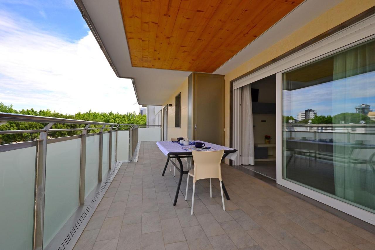 Apartments In Lignano 21701 Lignano Sabbiadoro Bagian luar foto