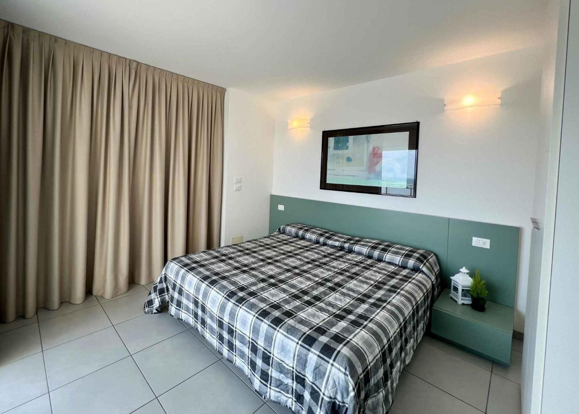 Apartments In Lignano 21701 Lignano Sabbiadoro Bagian luar foto