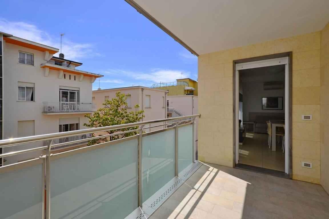 Apartments In Lignano 21701 Lignano Sabbiadoro Bagian luar foto